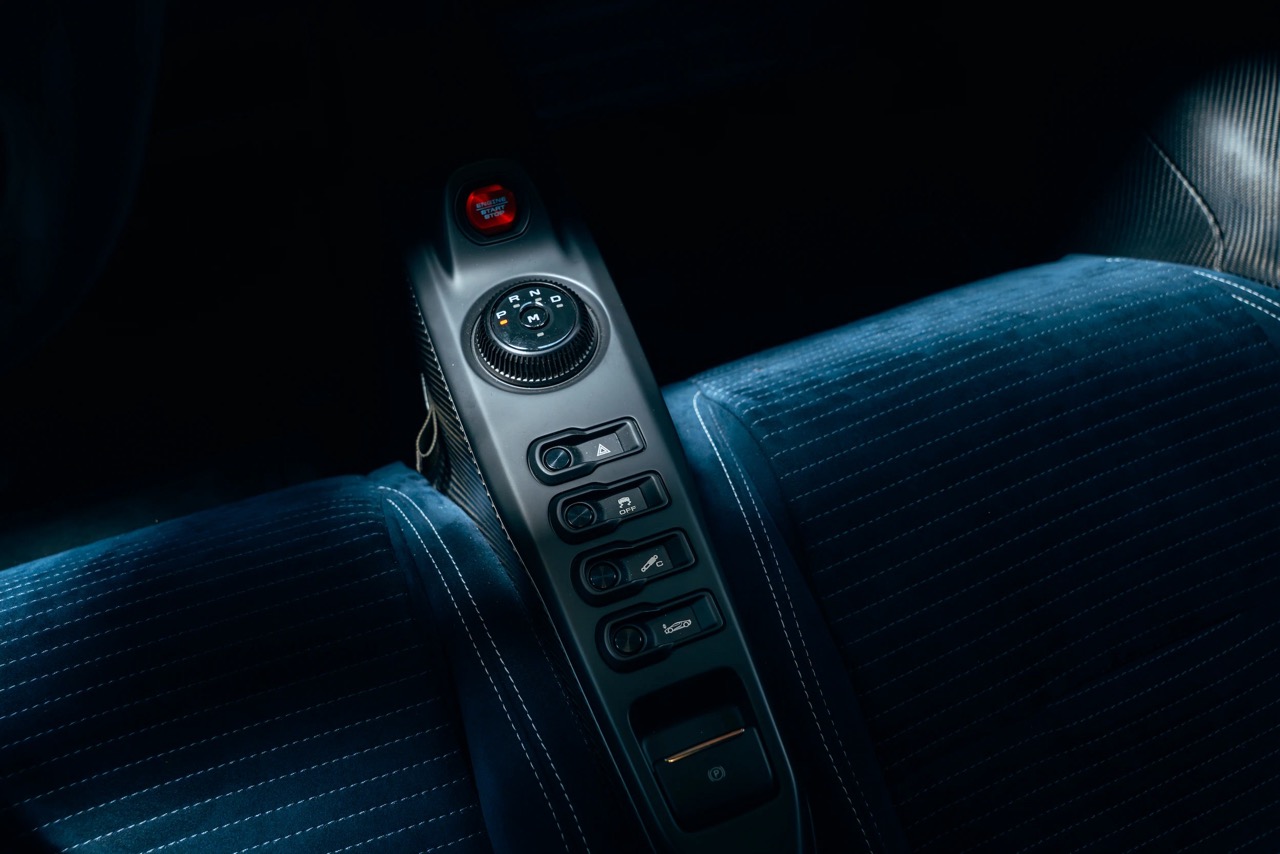 2022 Ford GT Heritage Edition, 14/14