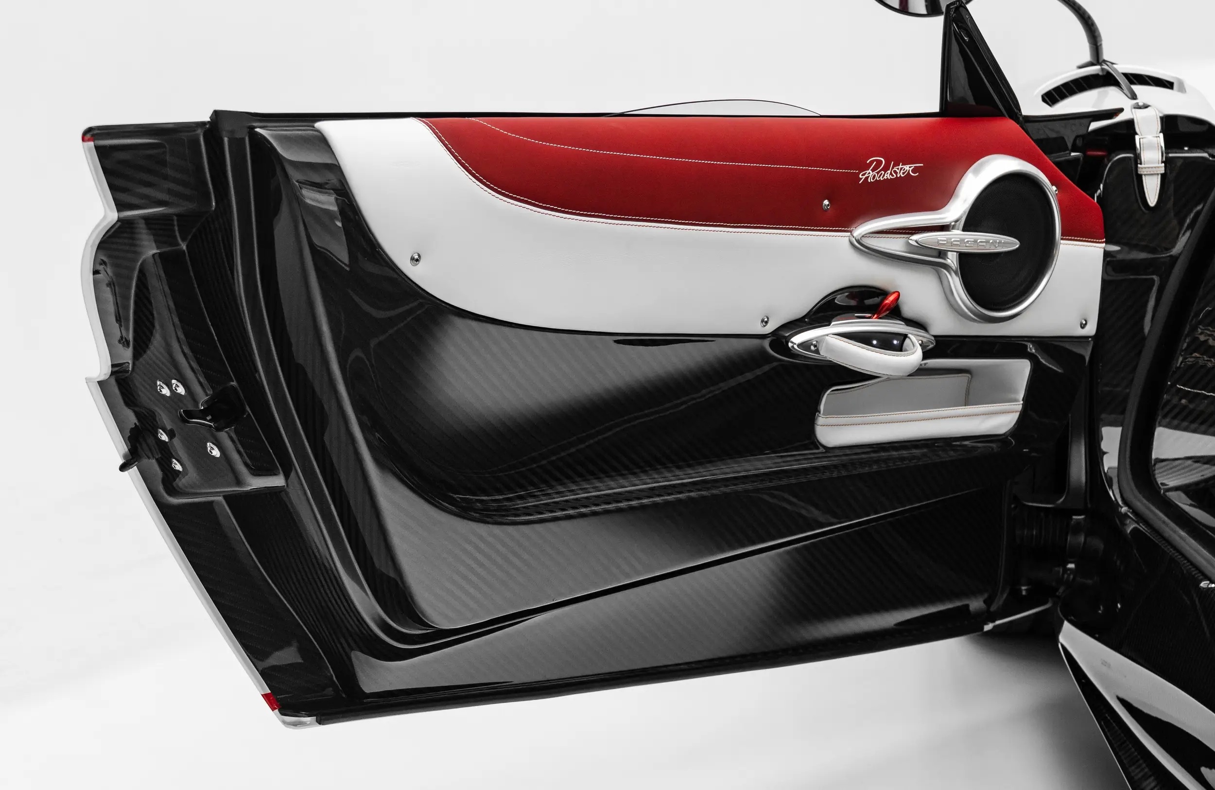2019 Pagani Huayra Roadster, 15/17