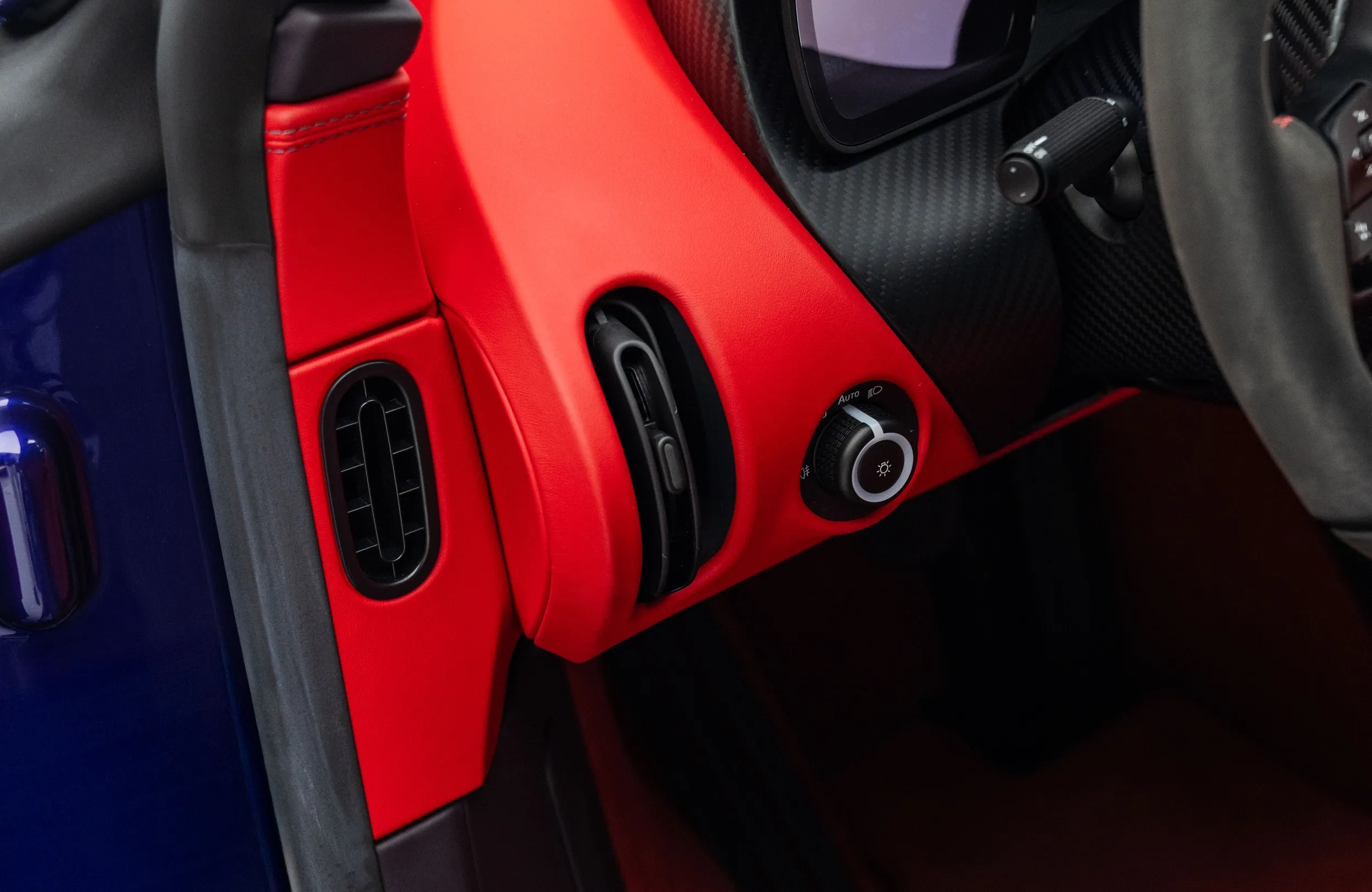 2023 Bugatti Chiron Super Sport, 27/39