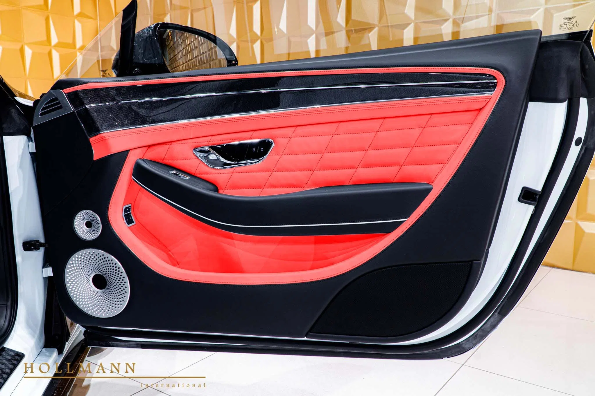 2019 Mansory Continental GTC interior, door panel, Mansory Hotspur Red