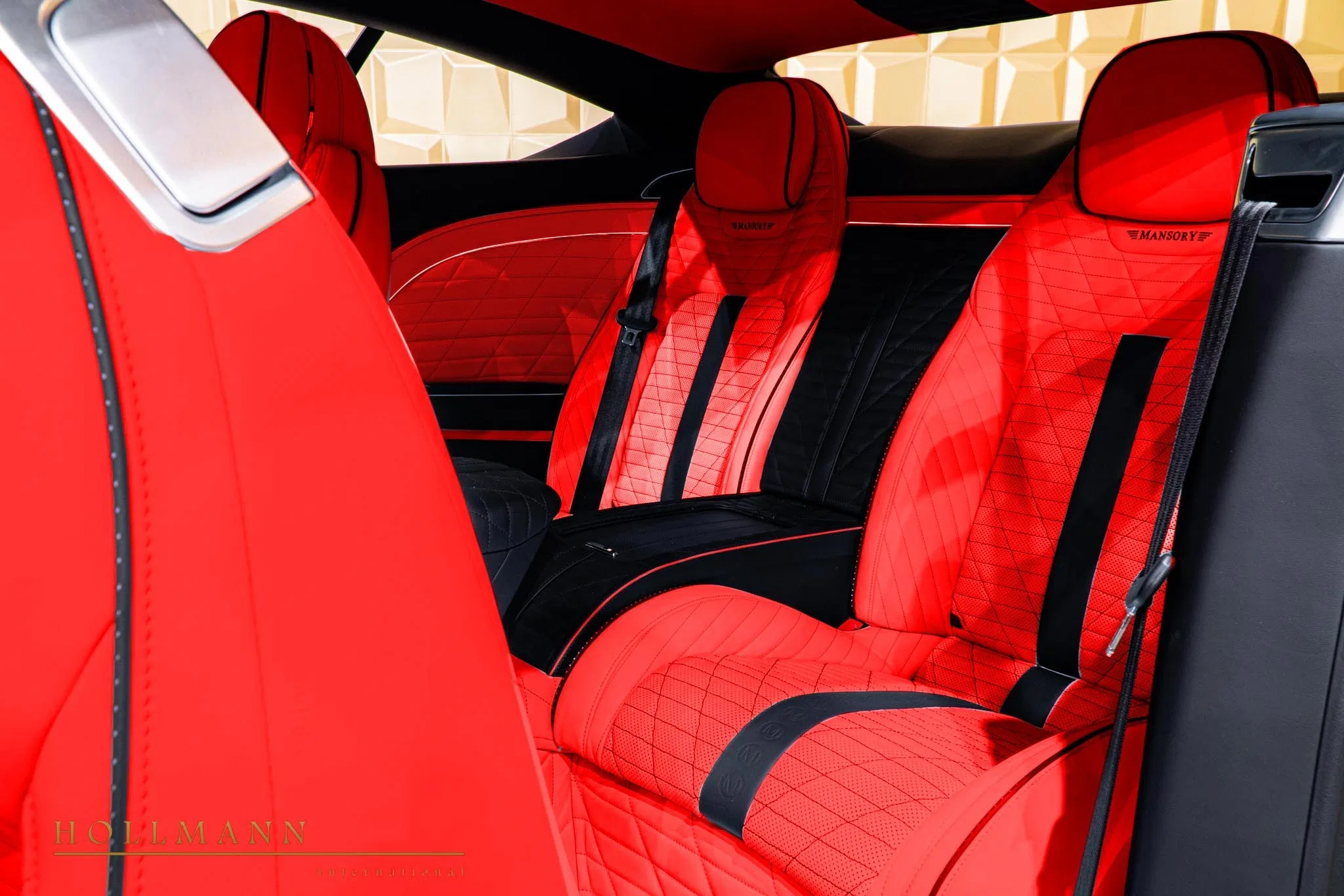 2019 Mansory Continental GTC interior, seats, Mansory Hotspur Red