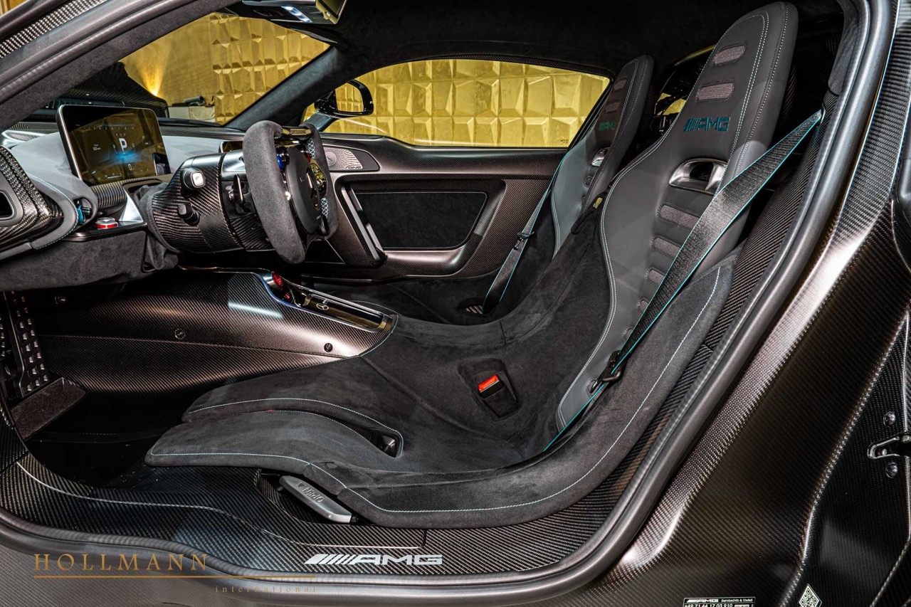 2025 AMG ONE, 32/40