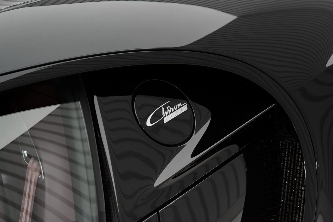 2020 Bugatti Chiron Sport, 12/14