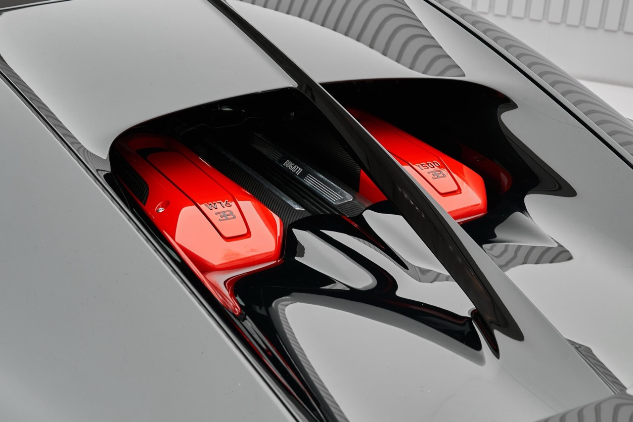 2020 Bugatti Chiron Sport, 13/14
