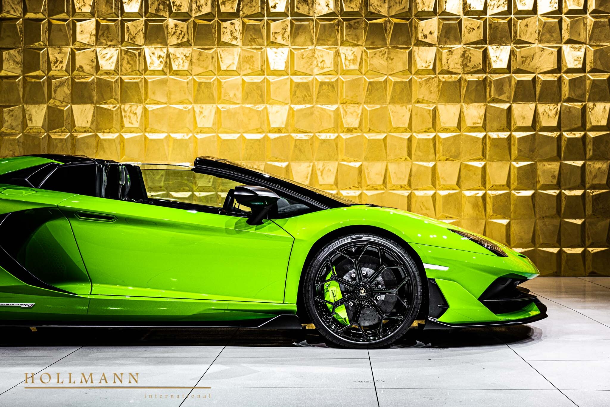 2020 Lamborghini Aventador SVJ Roadster, 8/17