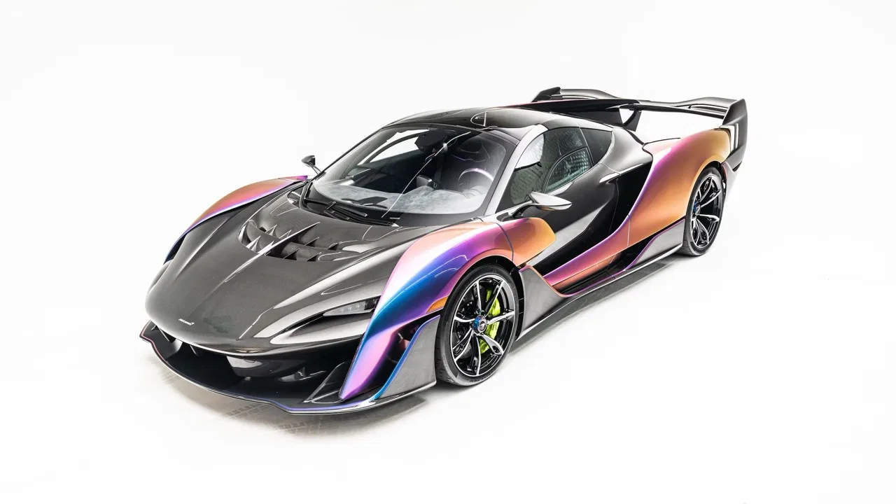 2020 McLaren Sabre