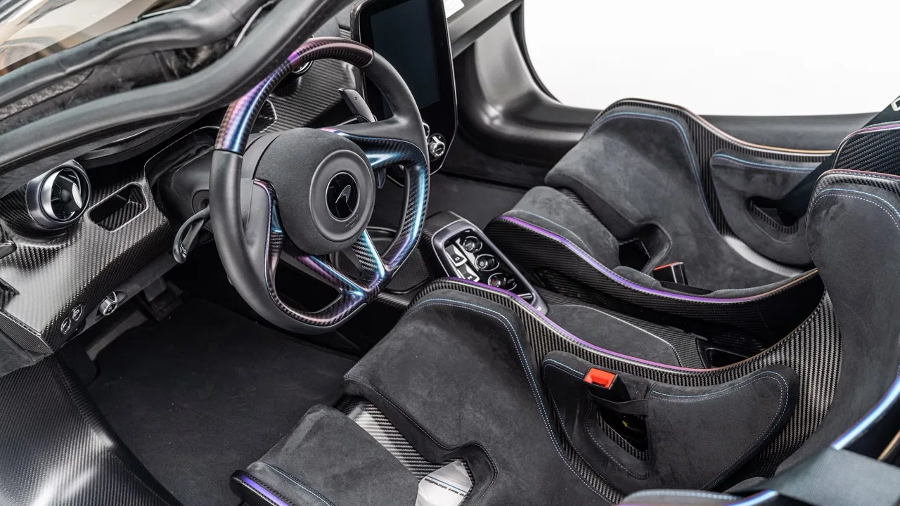 2020 McLaren Sabre interior