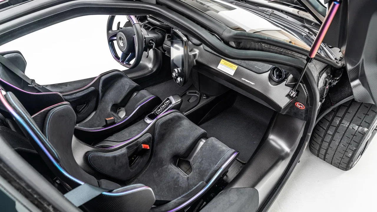 2020 McLaren Sabre interior