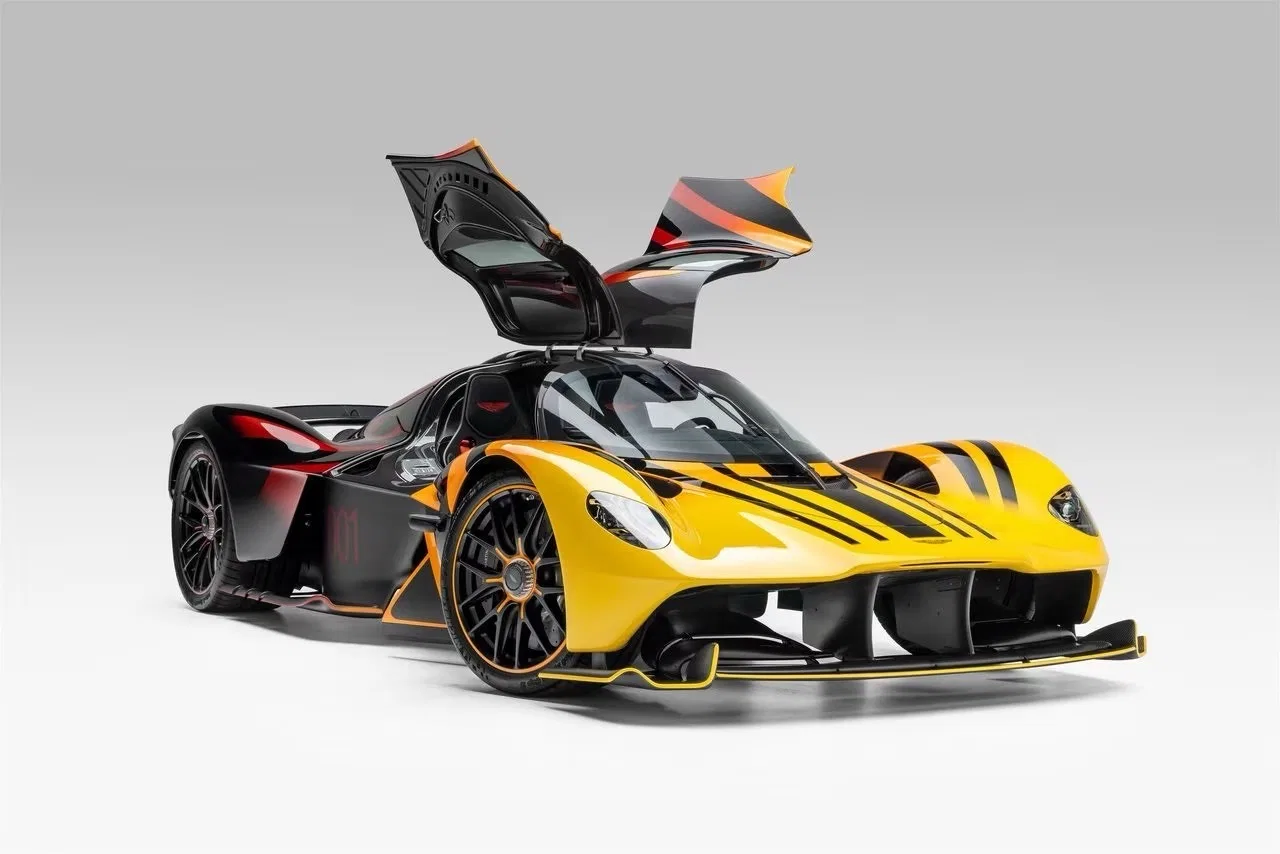 2024 Aston Martin Valkyrie