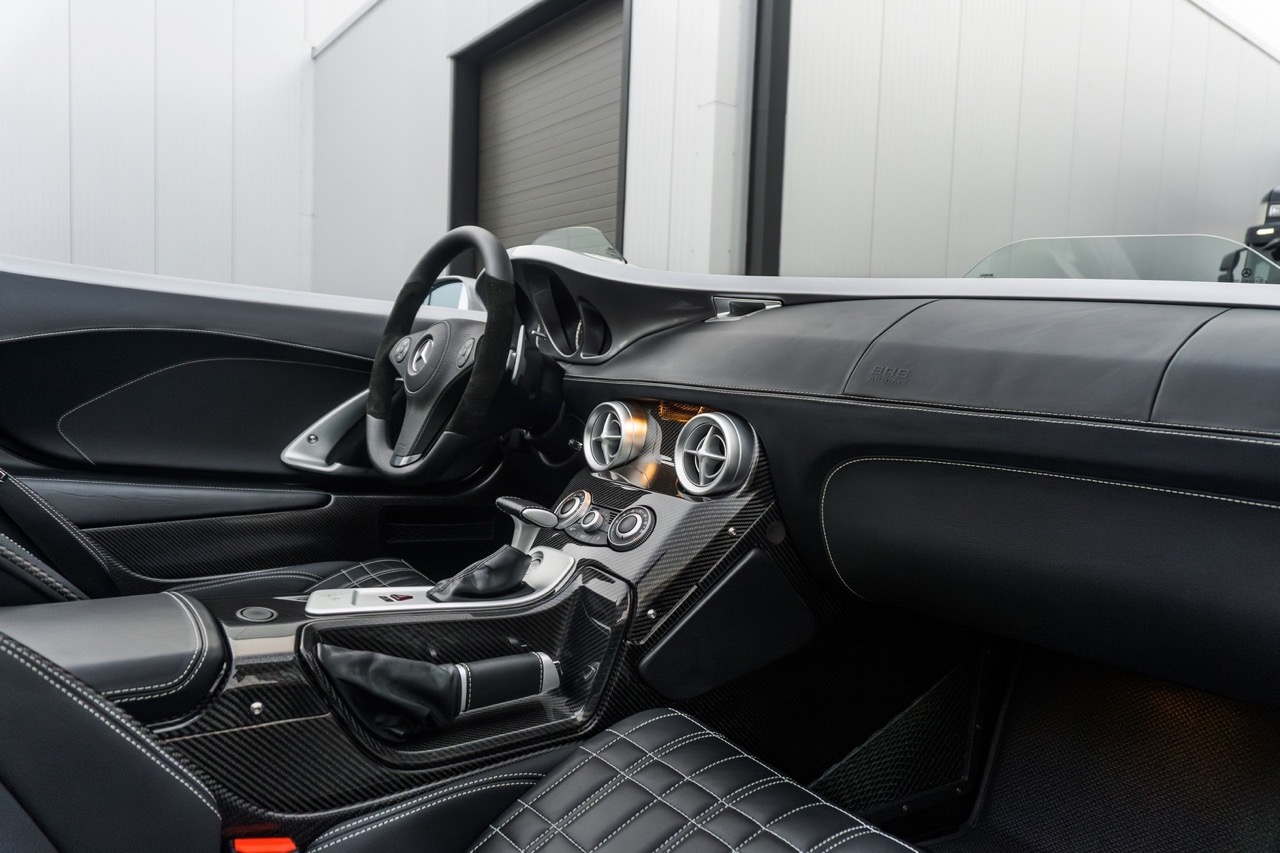 2010 SLR McLaren Stirling Moss, 3/26