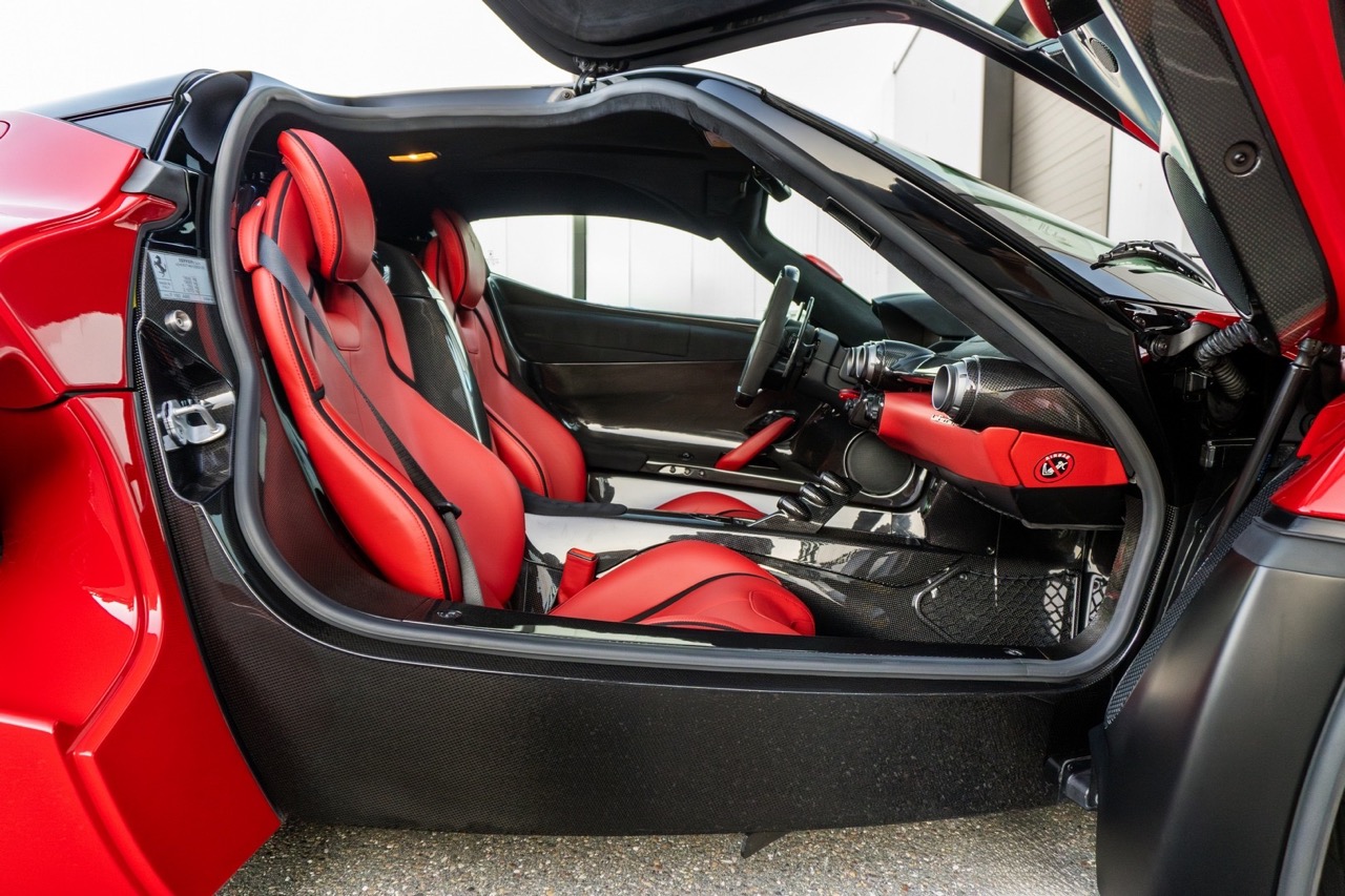2014 Ferrari LaFerrari, 3/20