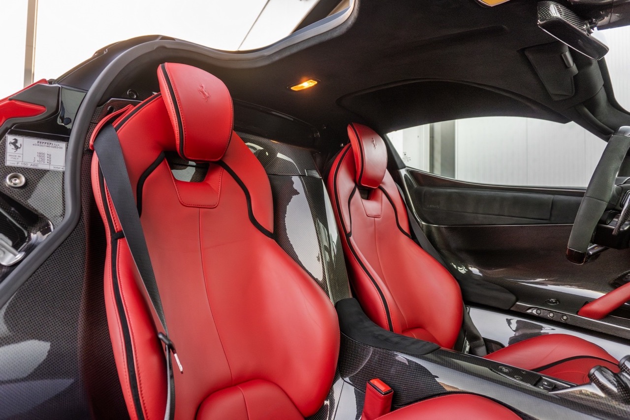 2014 Ferrari LaFerrari, 8/20