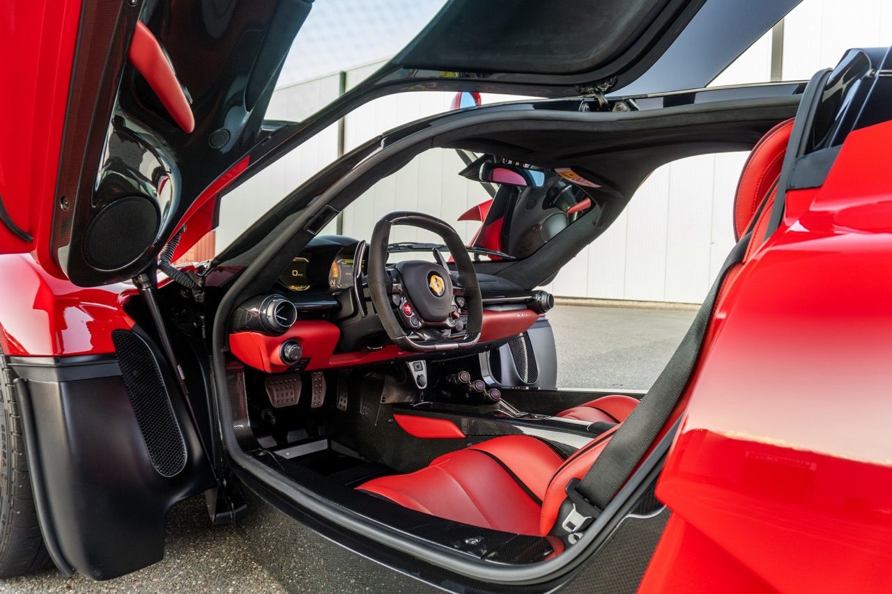 2014 Ferrari LaFerrari, 9/20