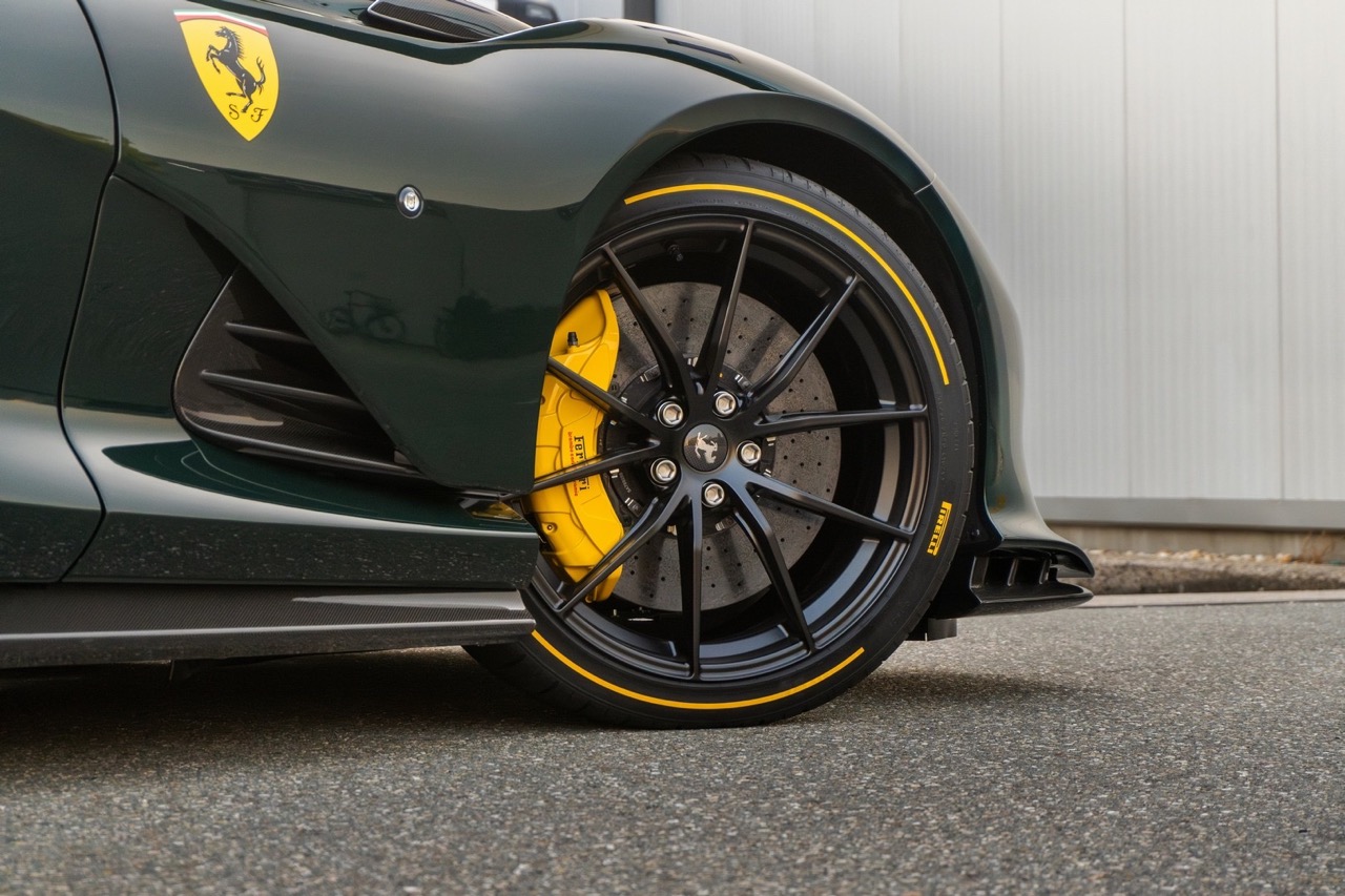 2023 Ferrari 812 Competizione Aperta, 11/40