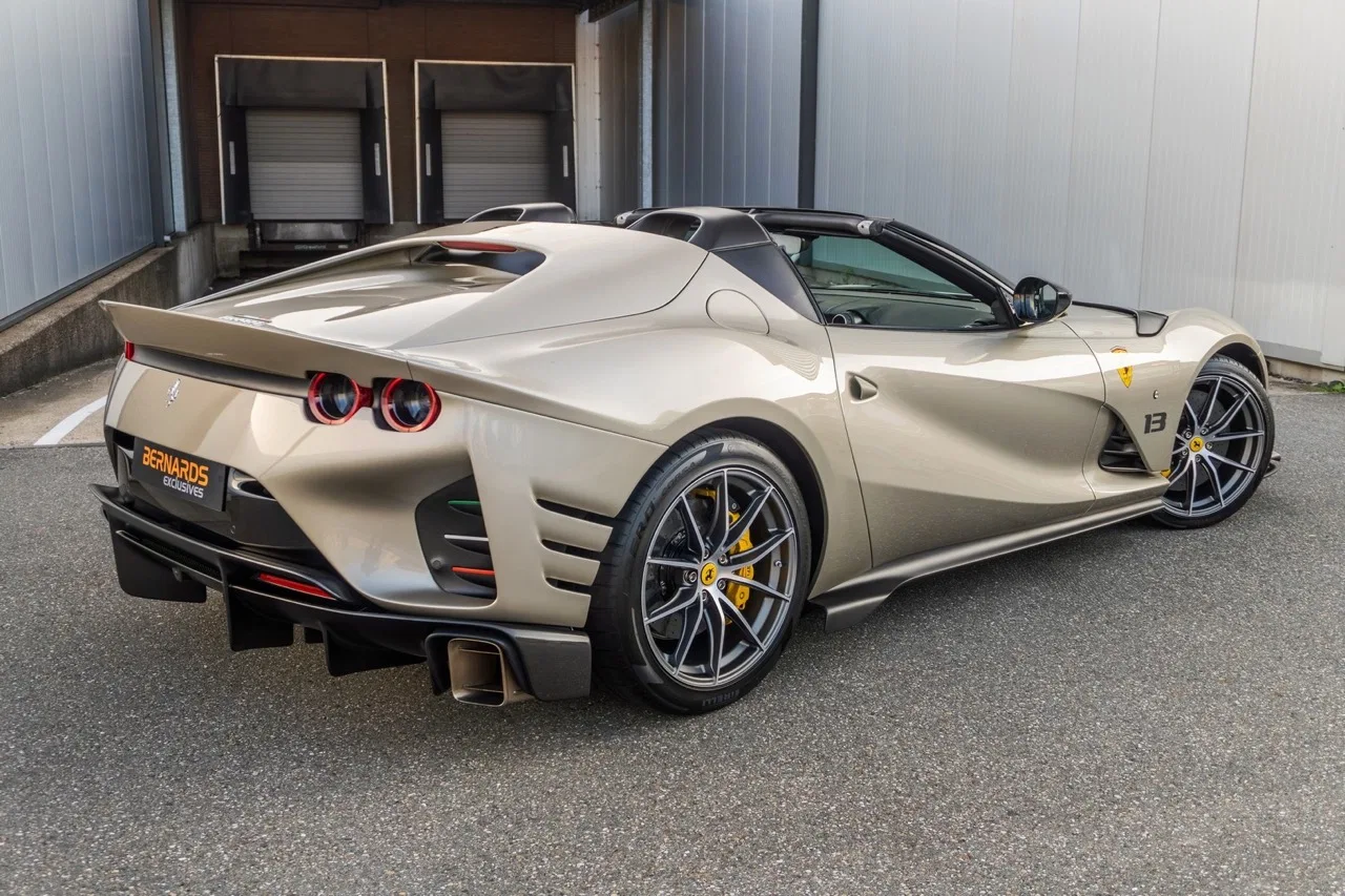 2024 Ferrari 812 Competizione Aperta for sale, exterior, Grigio Ingrid
