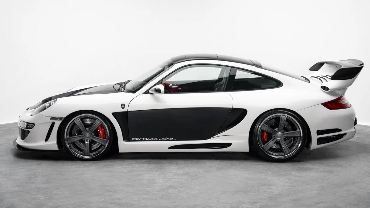 2007 Gemballa Avalanche GTR 650, side profile, Black