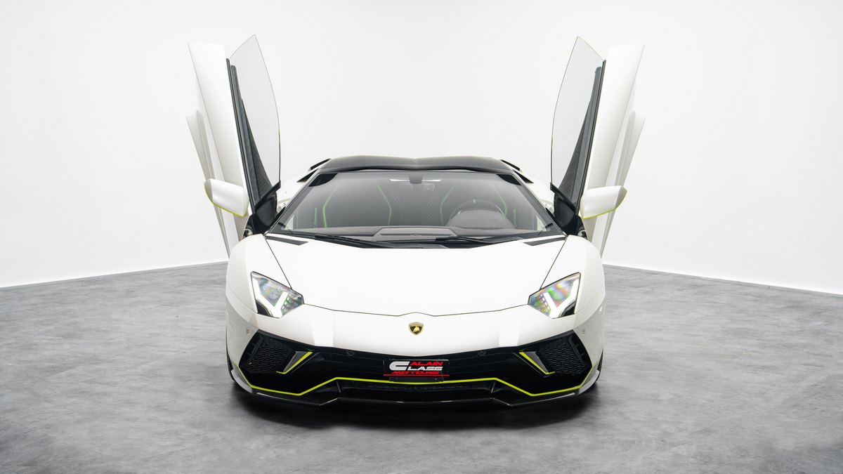 2022 Lamborghini Aventador Ultimae Roadster, 7/20