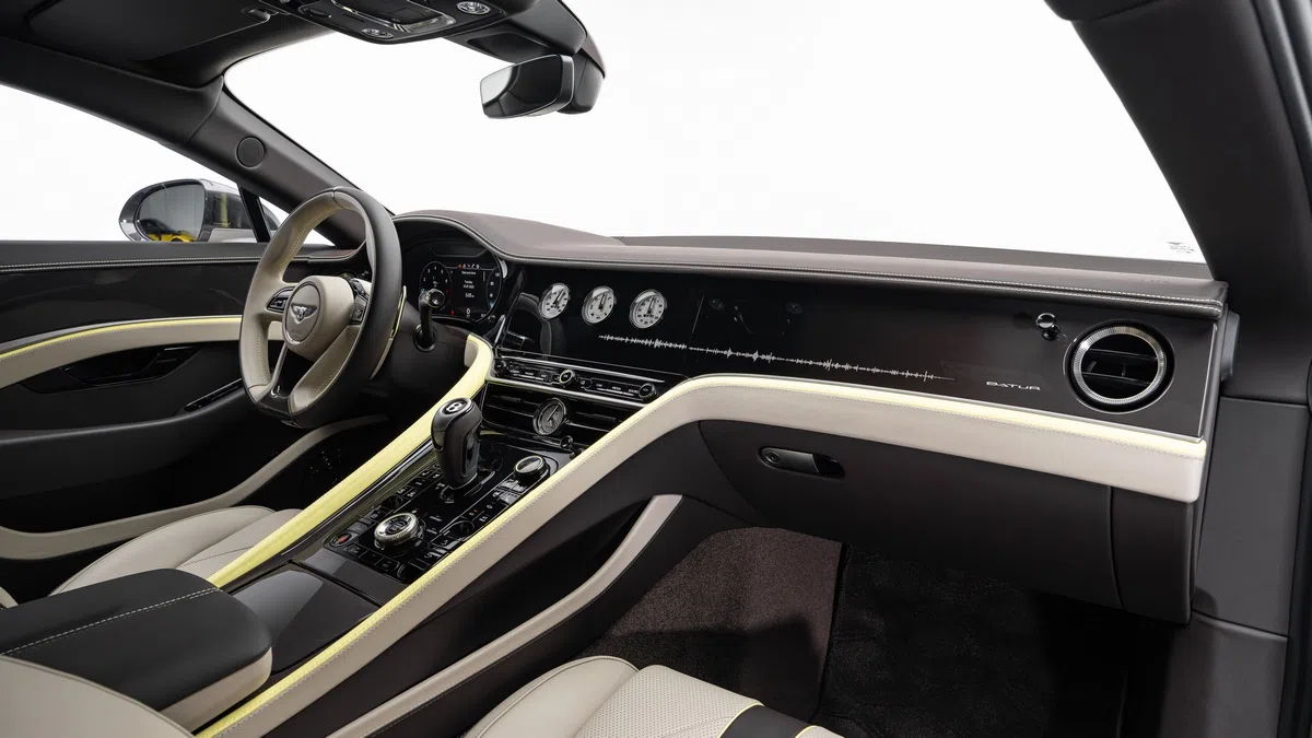 2023 Bentley Batur interior
