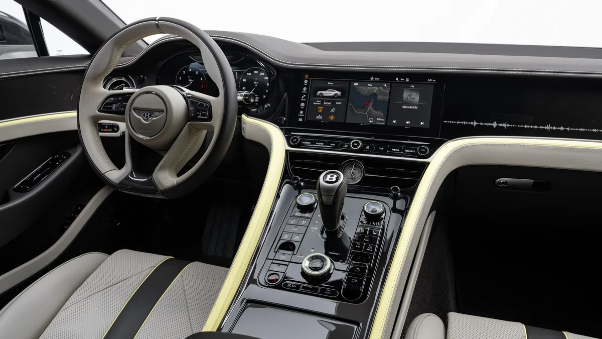 2023 Bentley Batur interior