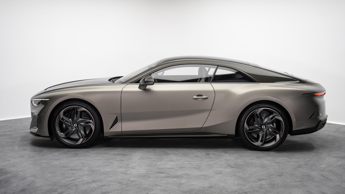 2023 Bentley Batur, 18/20
