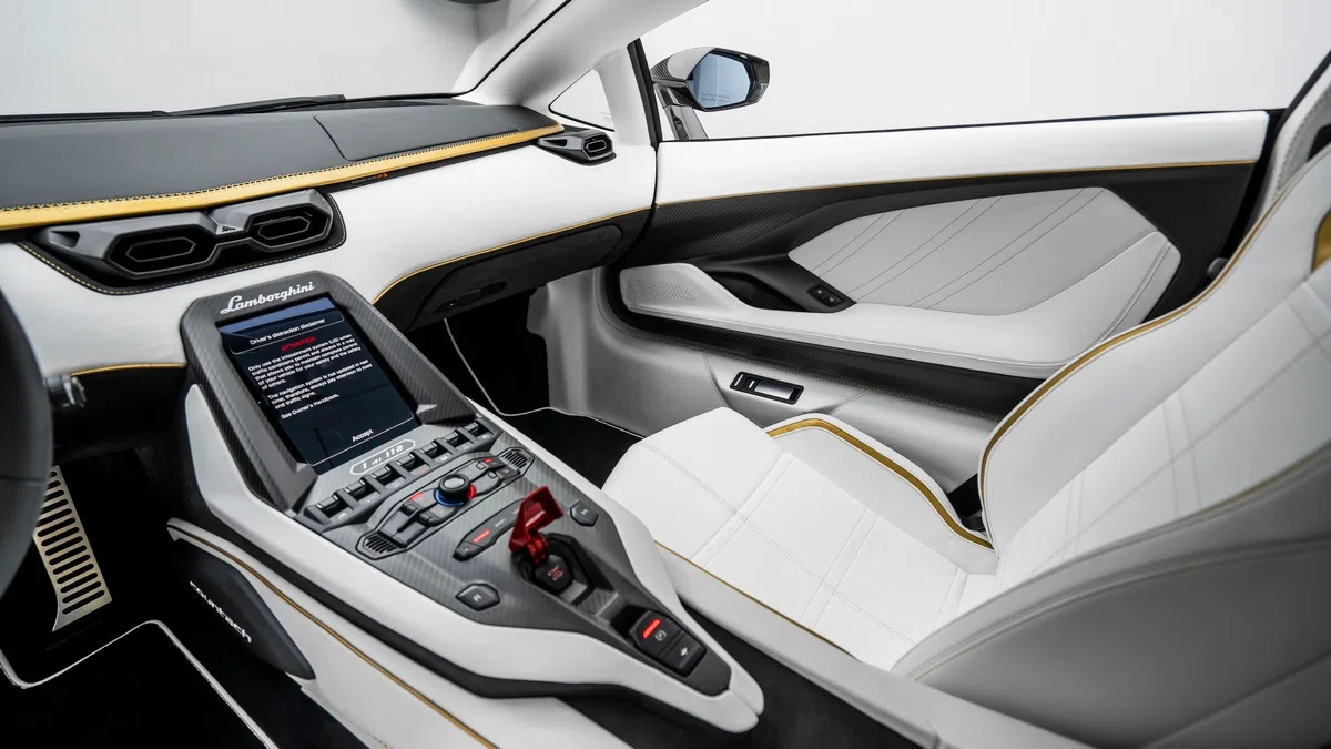 2022 Lamborghini Countach LPI 800-4 interior, White