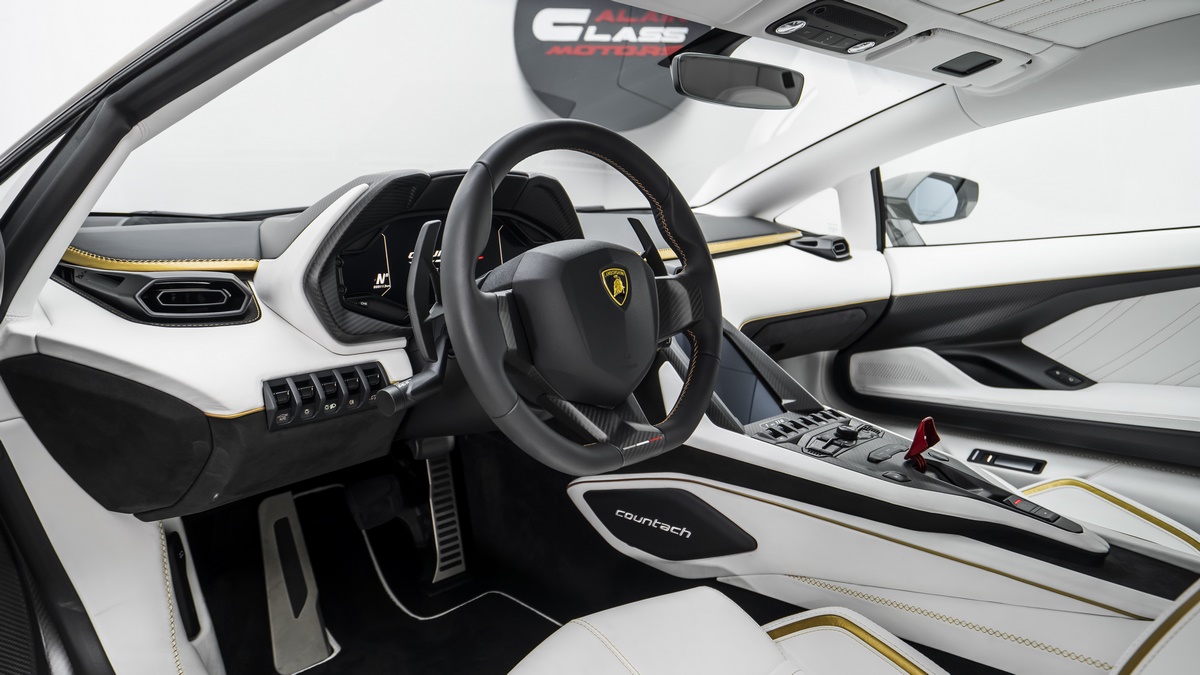 2022 Lamborghini Countach LPI 800-4, 9/21