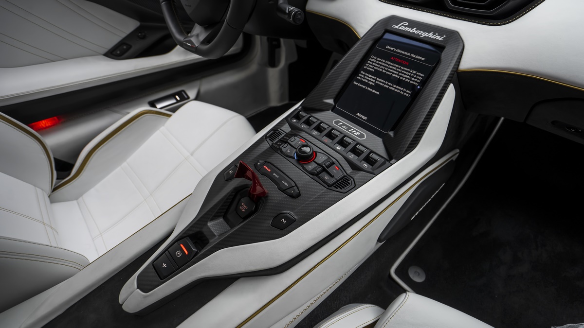 2022 Lamborghini Countach LPI 800-4, 14/21