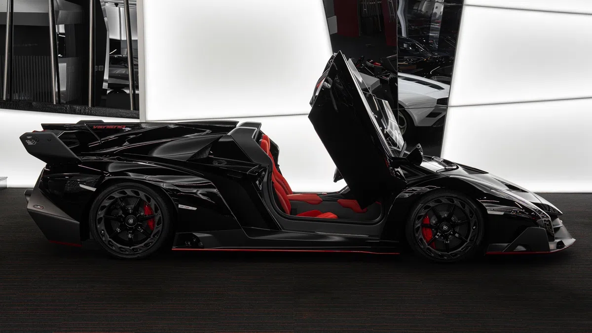 2015 Lamborghini Veneno Roadster for sale, exterior, Black