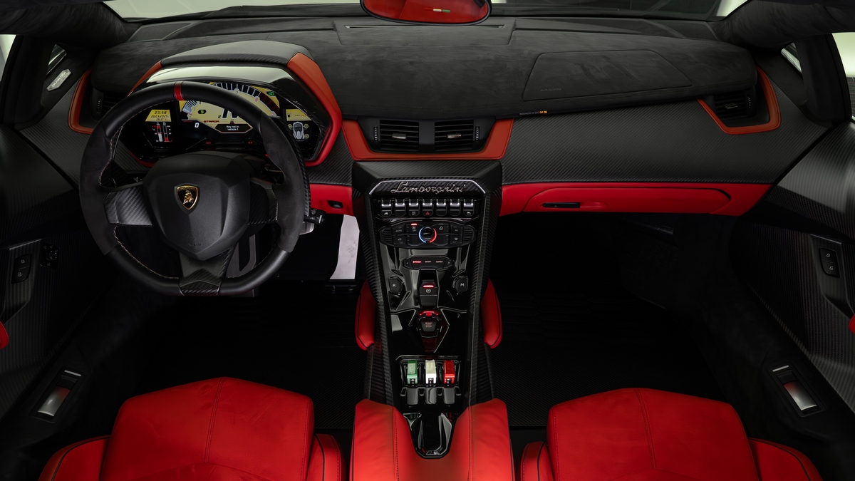 2015 Lamborghini Veneno Roadster, 7/21