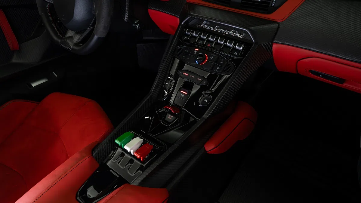 2015 Lamborghini Veneno Roadster interior, Red