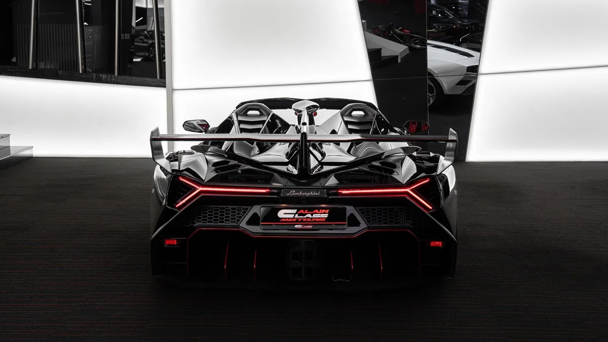 2015 Lamborghini Veneno Roadster for sale, exterior, Black