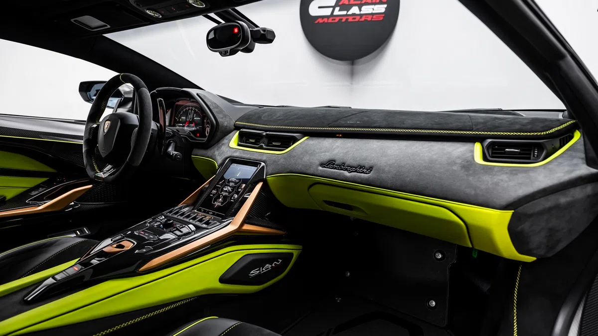 2021 Lamborghini Sián interior, Nero Ade | Verde Scandal
