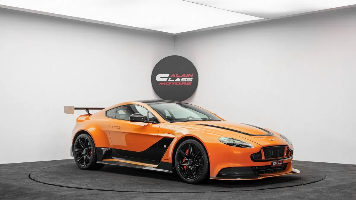 2016 Aston Martin Vantage GT12