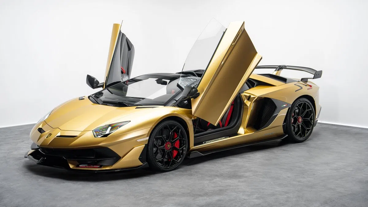 2021 Lamborghini Aventador SVJ Roadster