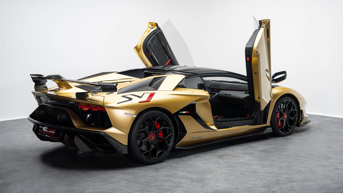 2021 Lamborghini Aventador SVJ Roadster, 2/20