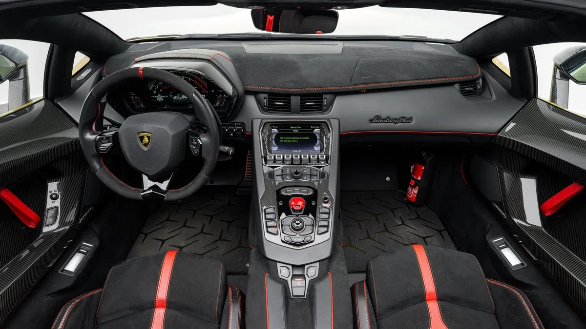 2021 Lamborghini Aventador SVJ Roadster interior, dashboard, Black