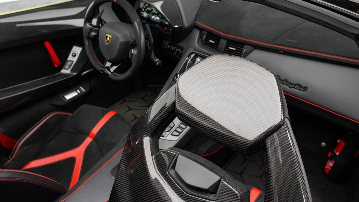 2021 Lamborghini Aventador SVJ Roadster interior, Black