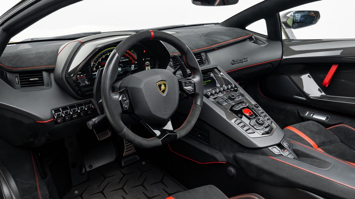 2021 Lamborghini Aventador SVJ Roadster, 13/20