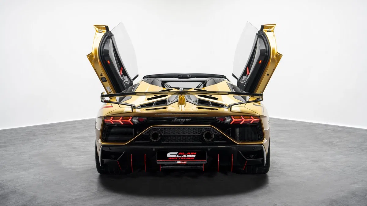 2021 Lamborghini Aventador SVJ Roadster for sale, exterior, Oro Elios