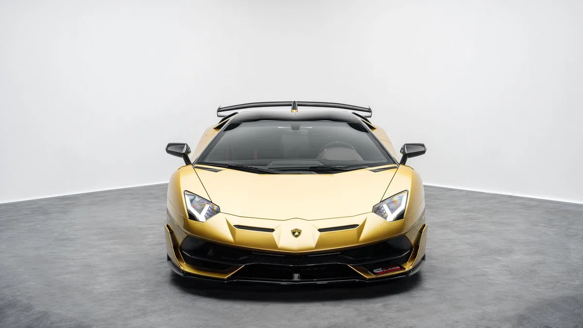 2021 Lamborghini Aventador SVJ Roadster for sale, exterior, Oro Elios