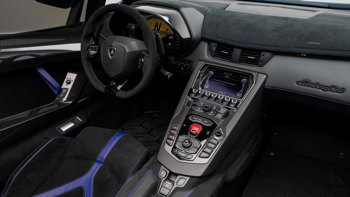 2016 Lamborghini Aventador SV Roadster, 8/18