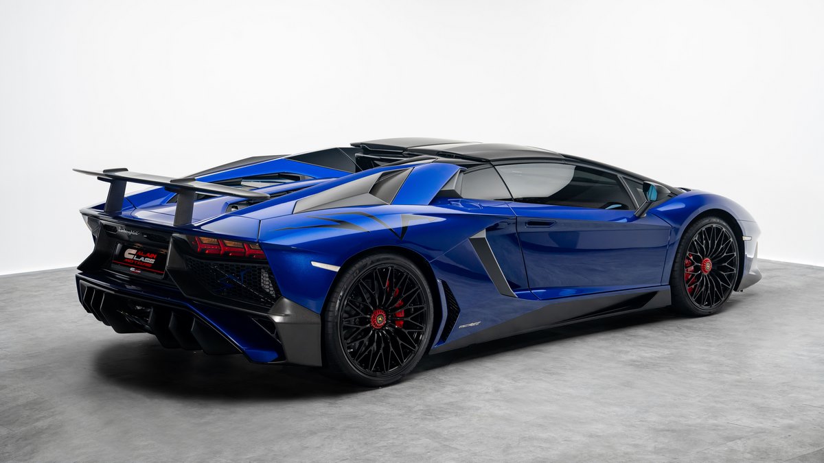 2016 Lamborghini Aventador SV Roadster, 15/18