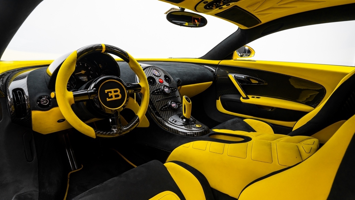 2008 Bugatti Veyron Oakley Design, 8/20