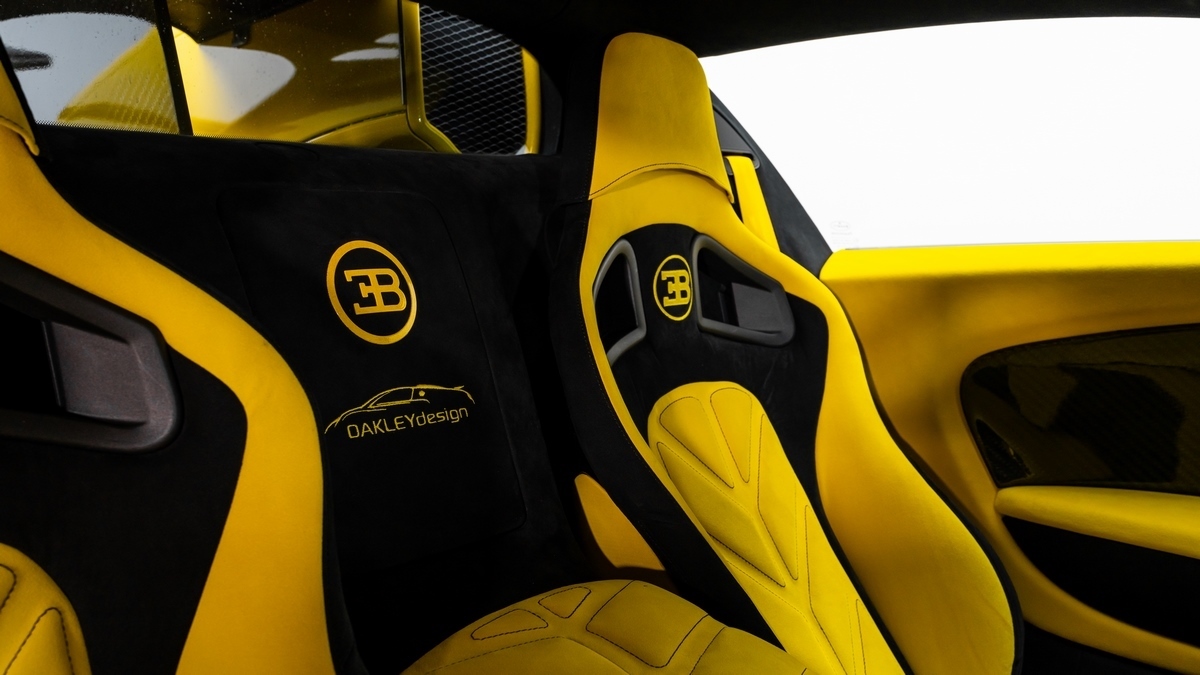 2008 Bugatti Veyron Oakley Design, 11/20
