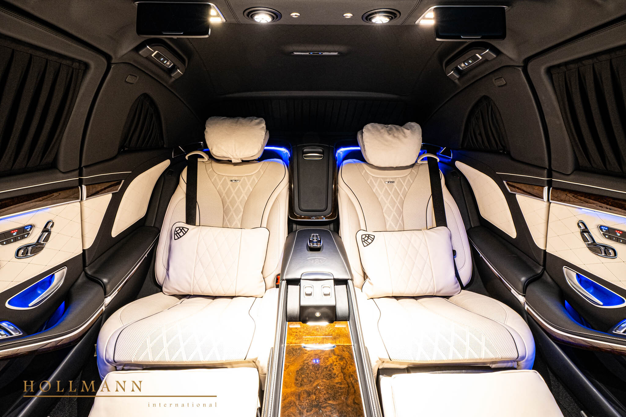 2018 Maybach Pullman Armored, 5/19