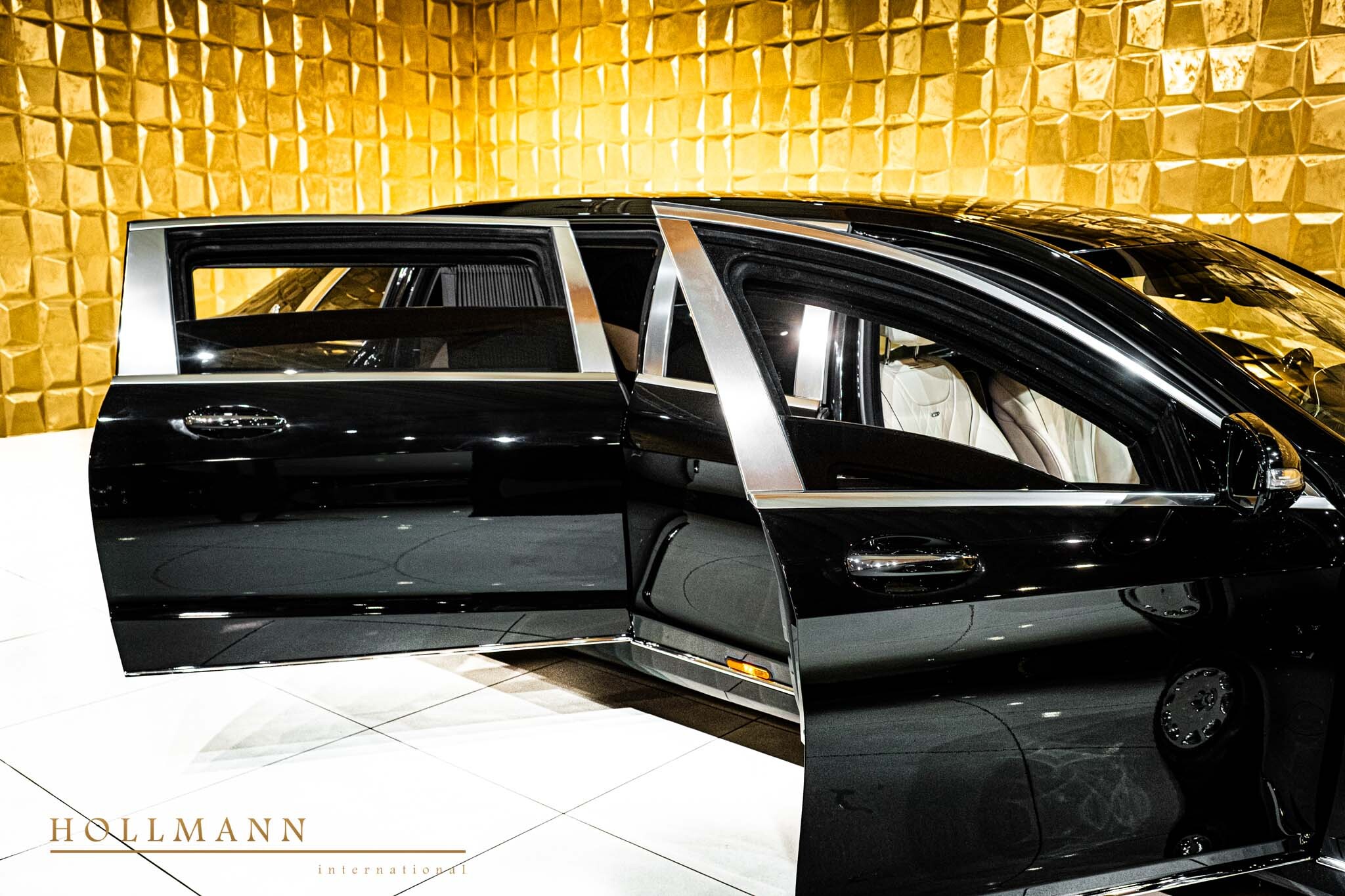 2018 Maybach Pullman Armored, 17/19
