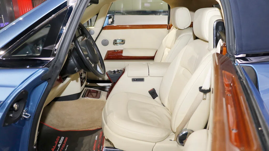 2008 ROLLS-ROYCE Phantom Drophead Pininfarina interior, seats, Off White