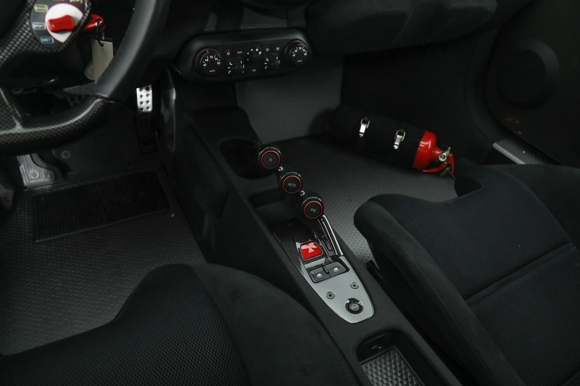 2015 Ferrari 458 Speciale, 11/17