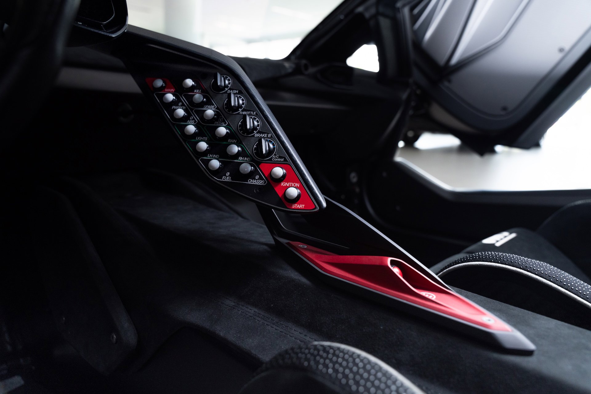2022 Lamborghini Essenza SCV12, 18/20