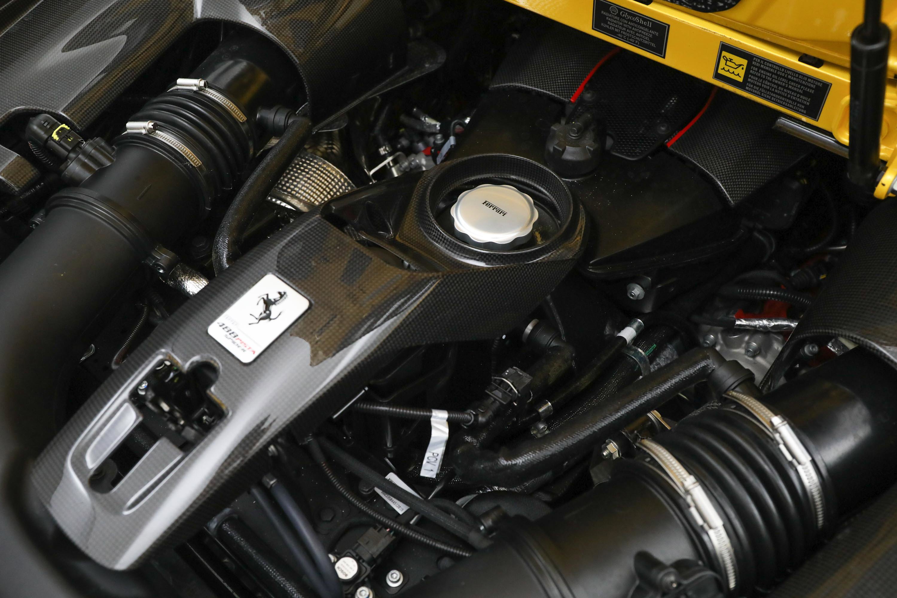2020 Ferrari 488 Pista Spider, 7/18